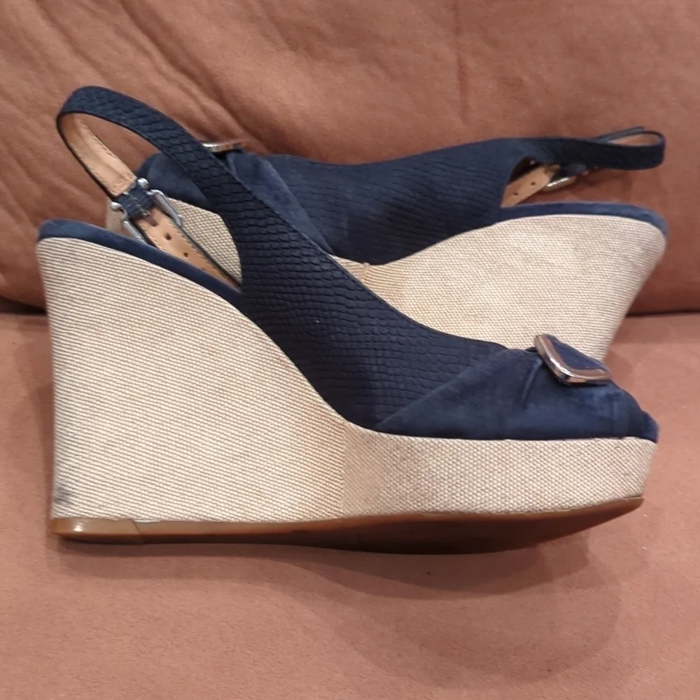 Antonio Melani Women's Leather Wedge Heel Size 6.5